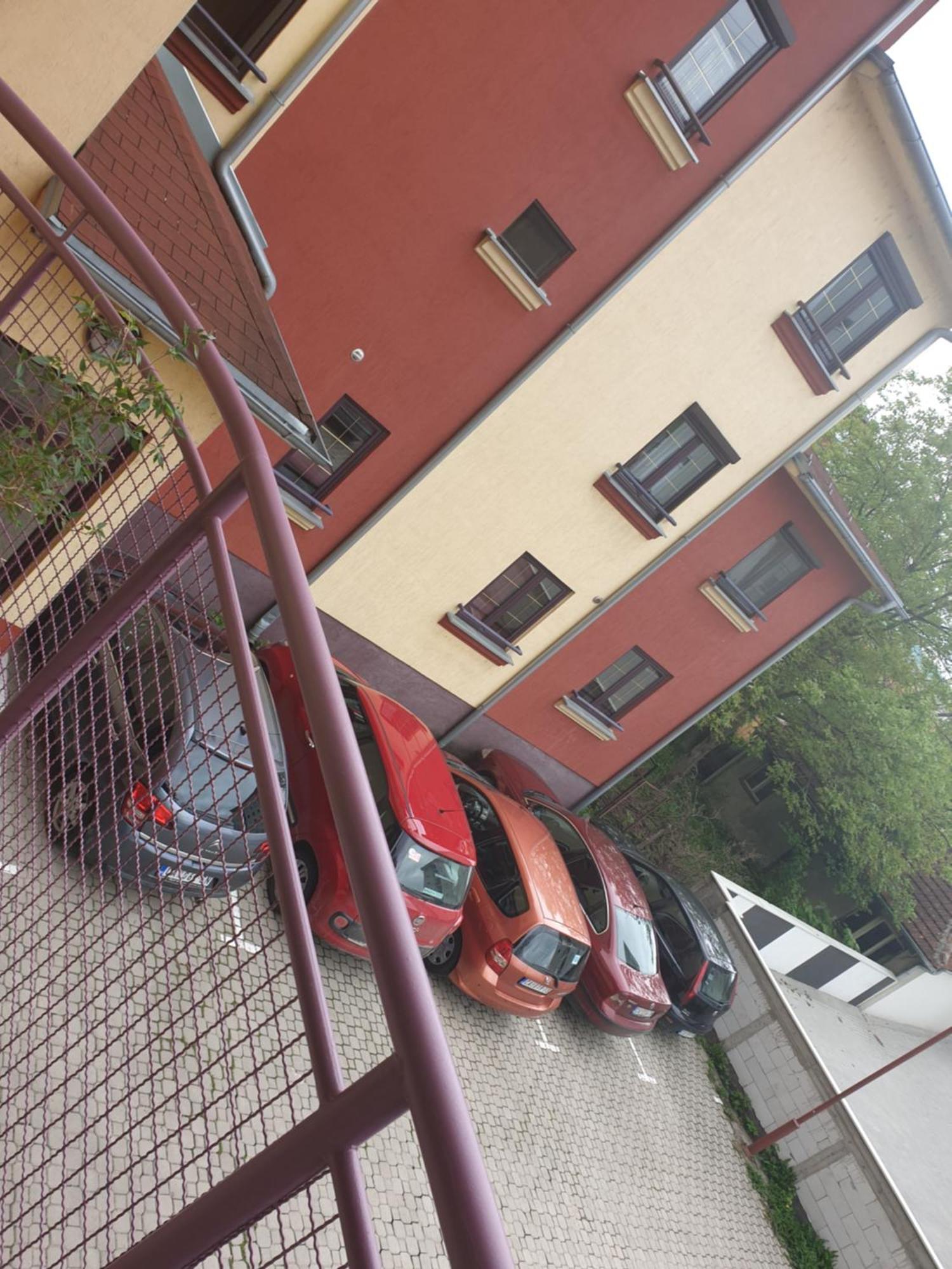 Lux Apartman Чачак Экстерьер фото