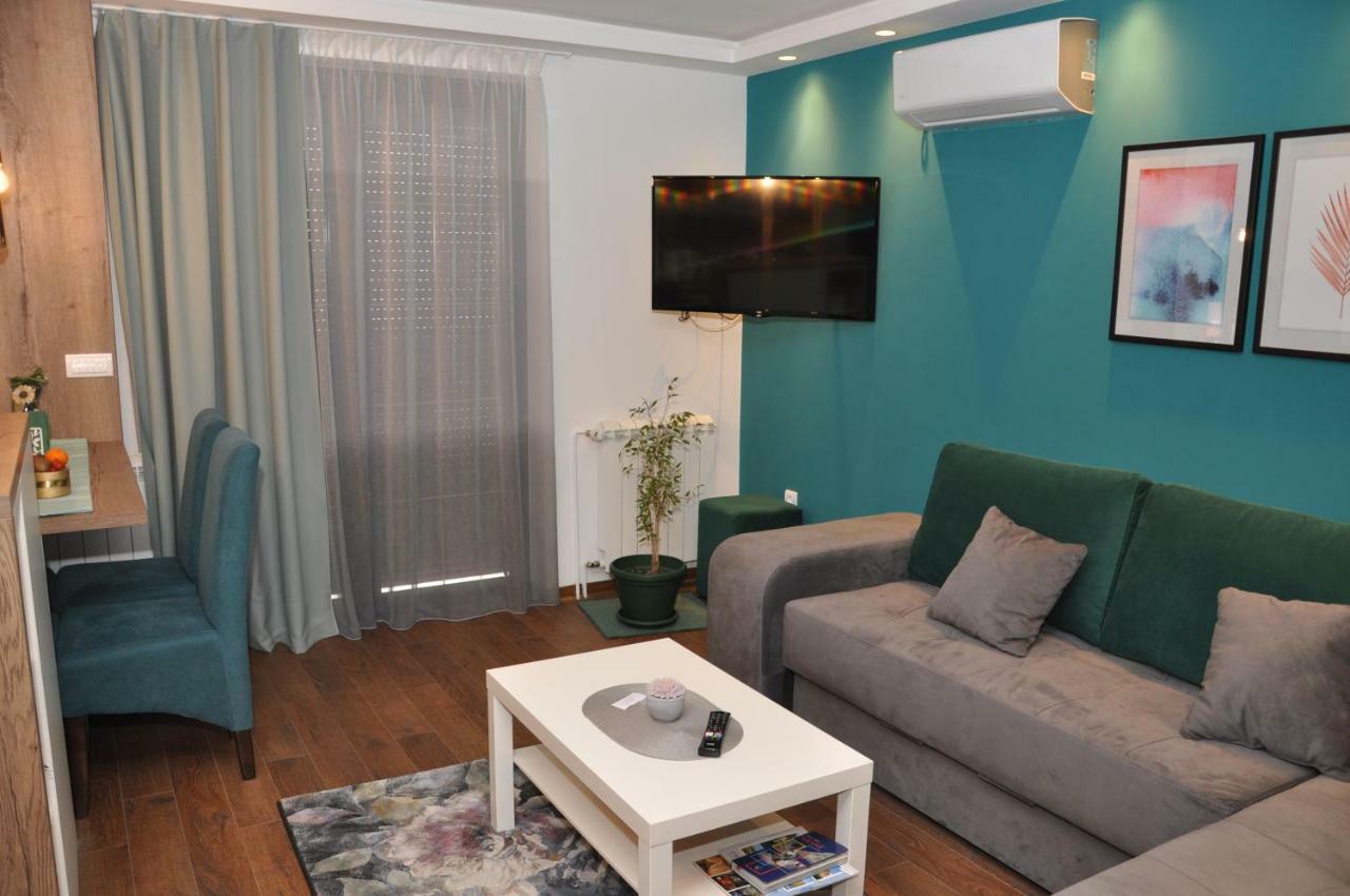 Lux Apartman Чачак Экстерьер фото
