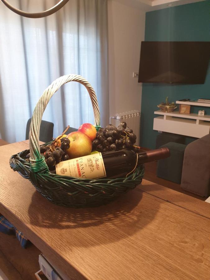 Lux Apartman Чачак Экстерьер фото